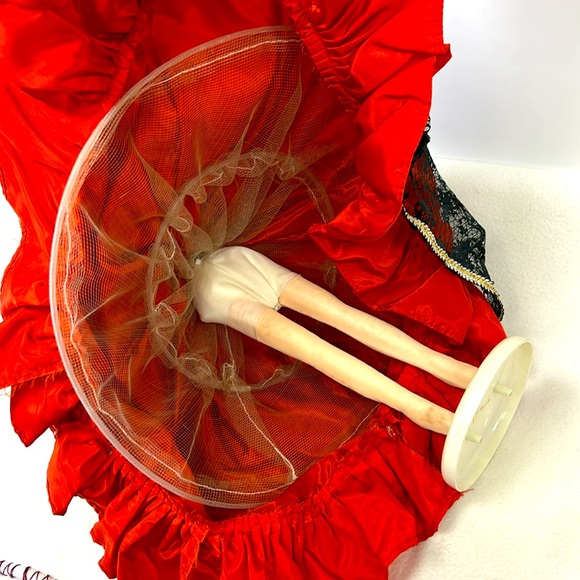 Vintage 1970’s  “ Southern Belle” hoop skirt  BRADLEY DOLL - Picture 10 of 15